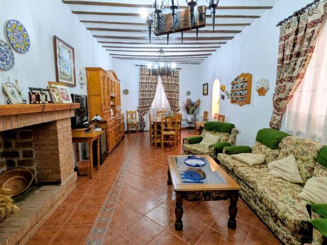 Casa en venta en Tarazona De La Mancha, Castilla-La Mancha