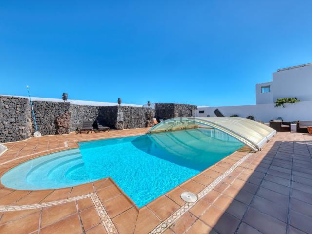 Casa en venta en Costa Teguise, Teguise