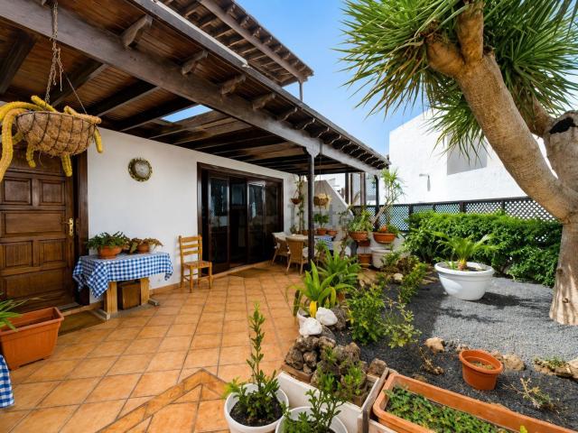 Casa en venta en Costa Teguise, Teguise
