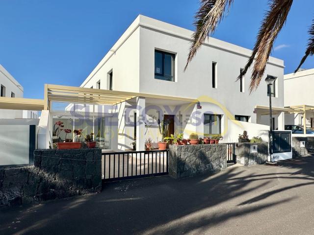 Casa en venta en Costa Teguise, Teguise