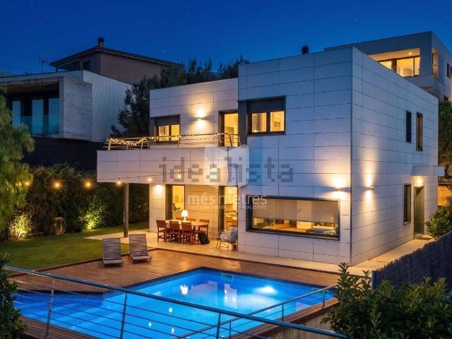 Casa en venta en Quatre camins, Maresme