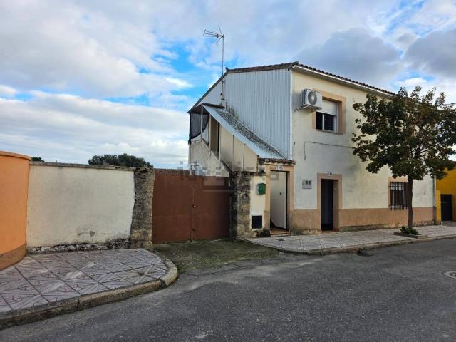 Casa en venta en Tejeda De Tiétar, Extremadura