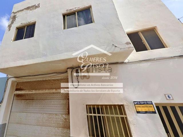 Casa en venta en Ojos de Garza, Telde