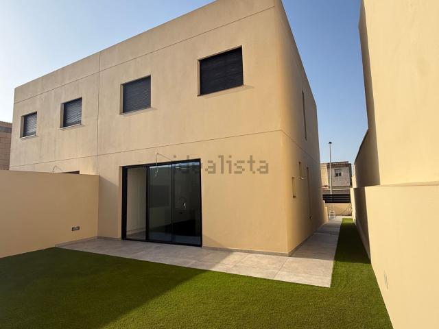 Casa en venta en La Estrella, Telde