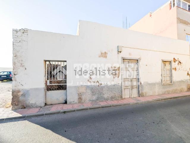 Casa en venta en San José de las Longueras, Telde