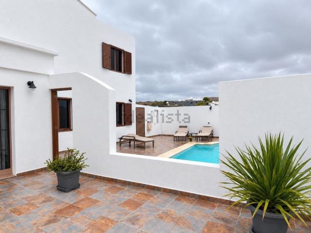 Casa en venta en Tinajo, Canarias