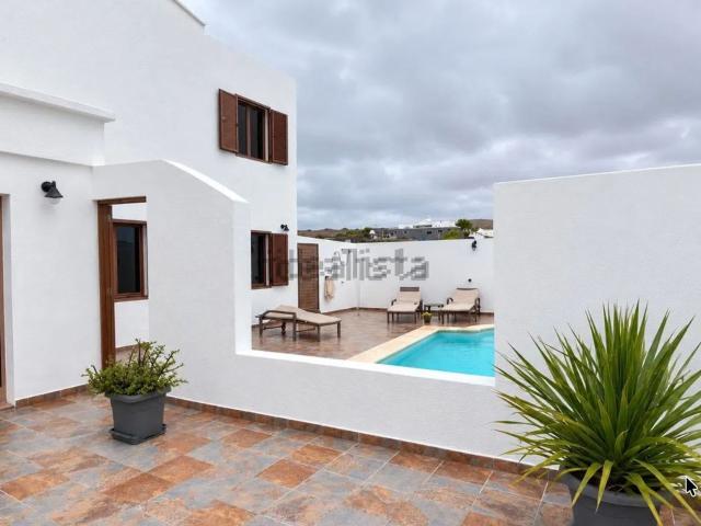 Casa en venta en Tinajo, Canarias