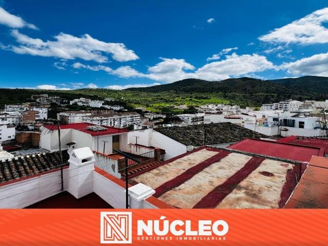 Casa en venta en Tolox