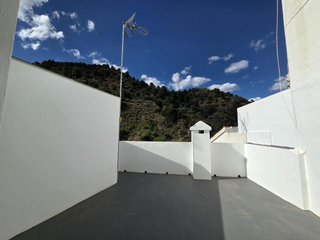 Casa en venta en Sierra de las Nieves, Andalucía