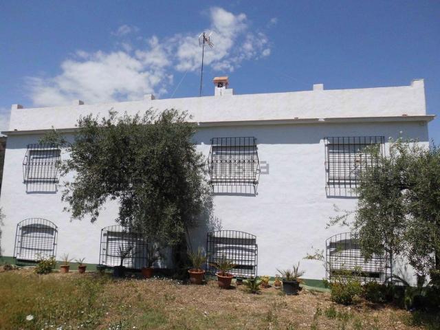 Casa en venta en Tolox