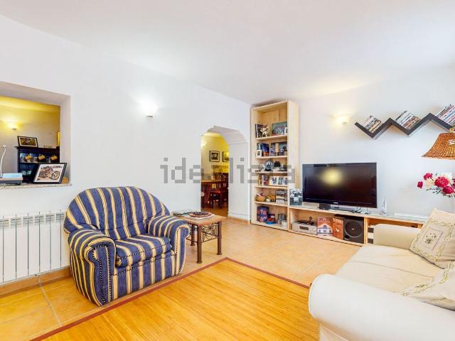 Casa en venta en Tolox