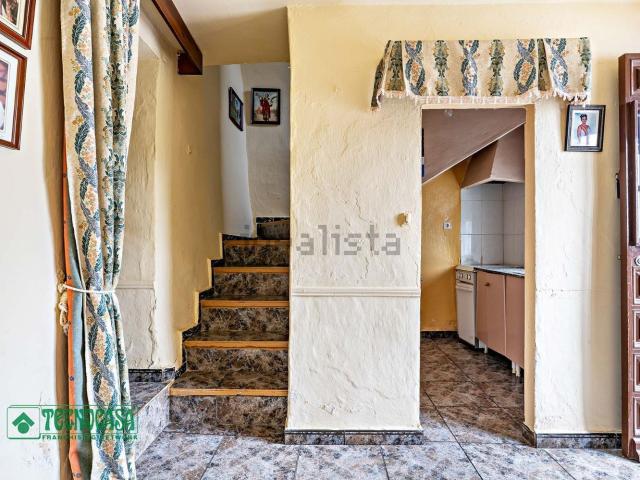 Casa en venta en Tolox