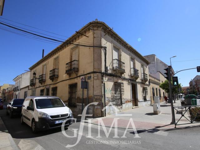 Casa en venta en Tomelloso, Castilla-La Mancha