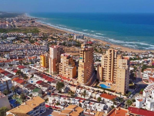 Casa en venta en Cabo Cervera-Playa la Mata, el Baix Segura / La Vega Baja