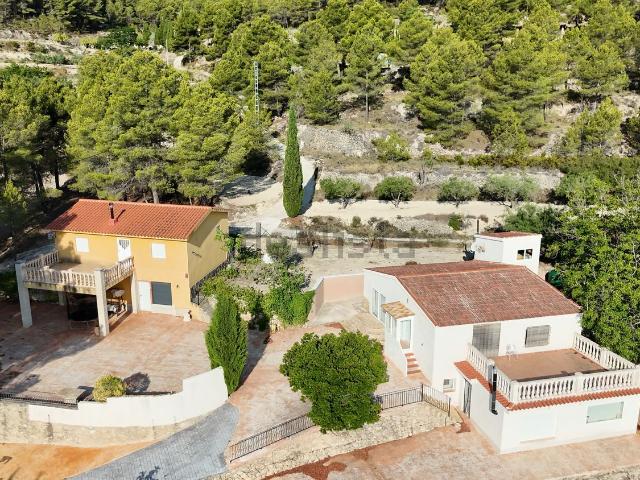 Casa en venta en la Torre de les Maçanes / Torremanzanas, Alacant / Alicante