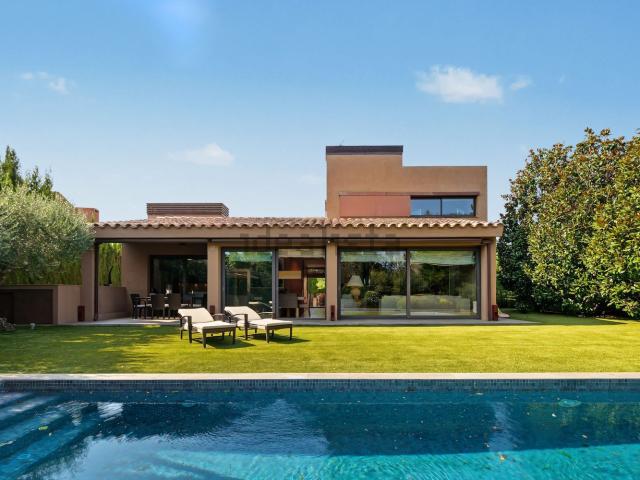 Casa en venta en Torrent, Baix Empordà
