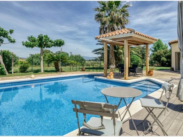 Casa en venta en Alt Empordà, Catalunya