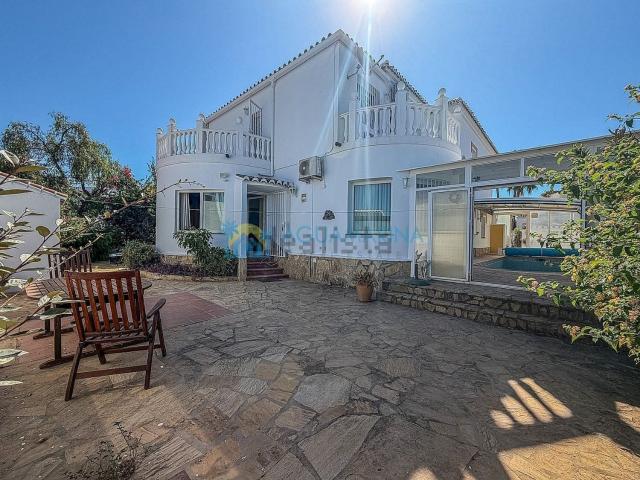 Casa en venta en Torrox Park, La Axarquía