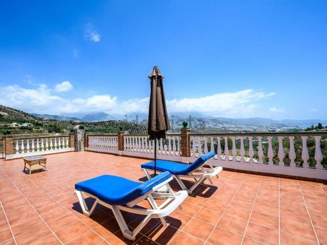 Casa en venta en La Axarquía, Andalucía