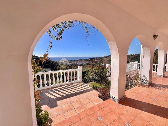 Casa en venta en La Axarquía, Andalucía