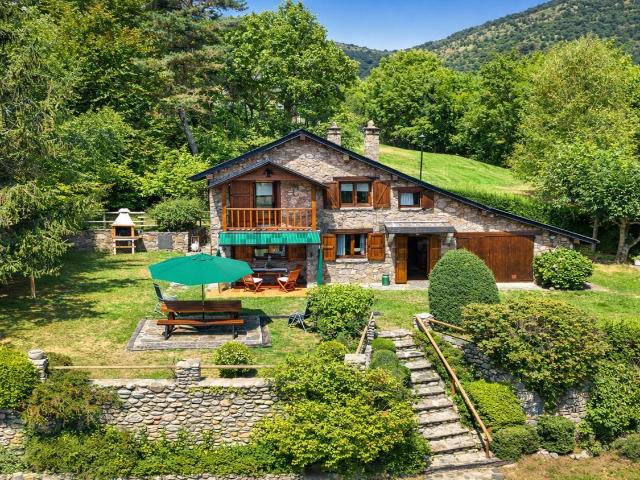 Casa en venta en Ripollès, Catalunya