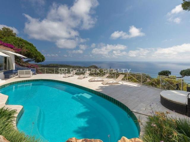 Casa en venta en Santa Maria de Llorell, la Selva