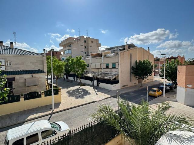 Casa en alquiler en Atzavares, el Baix Vinalopó