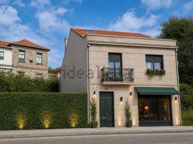 Casa en venta en Lavadores, Vigo