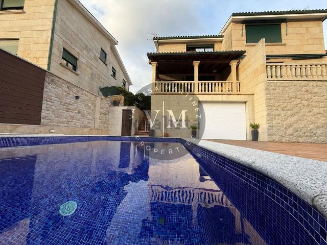 Casa en venta en Pazos de Reis, O Baixo Miño
