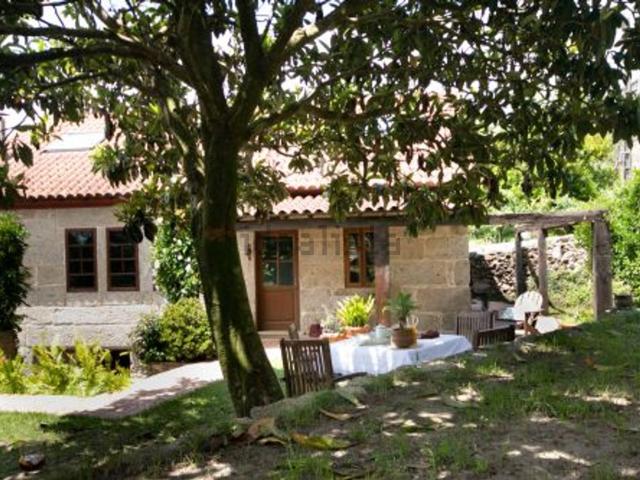 Casa en venta en Tui, Sambade