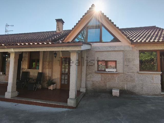 Casa en venta en A Guía, O Baixo Miño