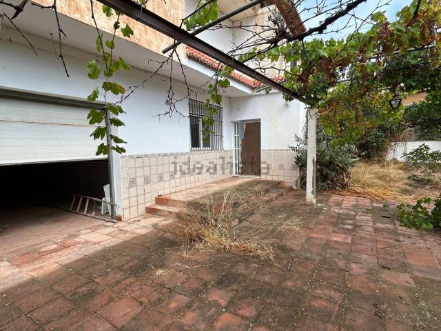 Casa en venta en Cherín, Ugíjar