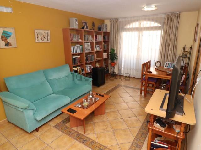 Casa en venta en Ulldecona, Tarragona