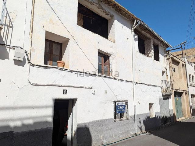 Casa en venta en Ulldecona, Tarragona