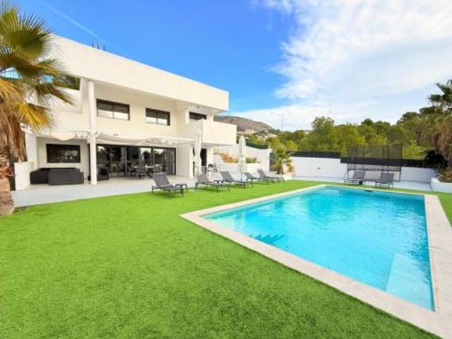 Chalet en alquiler en Urbanització Serra d'Altea, la Marina Baixa