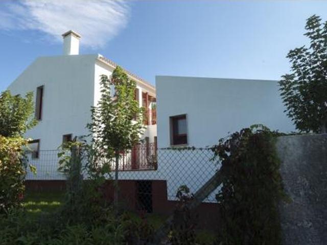 Chalet en alquiler en Brión, Santiago