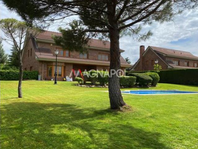 Chalet en alquiler en Alcobendas, Madrid