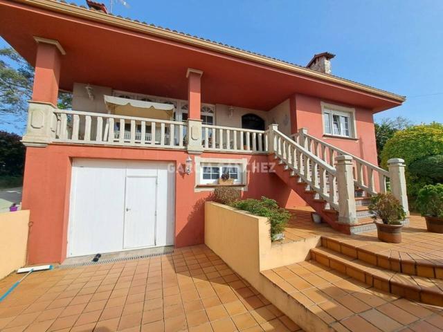Chalet en venta en Boiro, A Barbanza