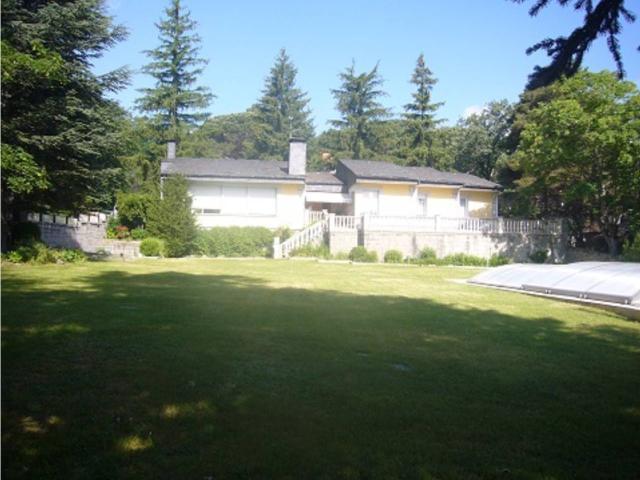 Villa en venta en Cercedilla