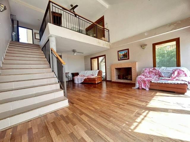 Chalet en venta en Layos, Castilla-La Mancha