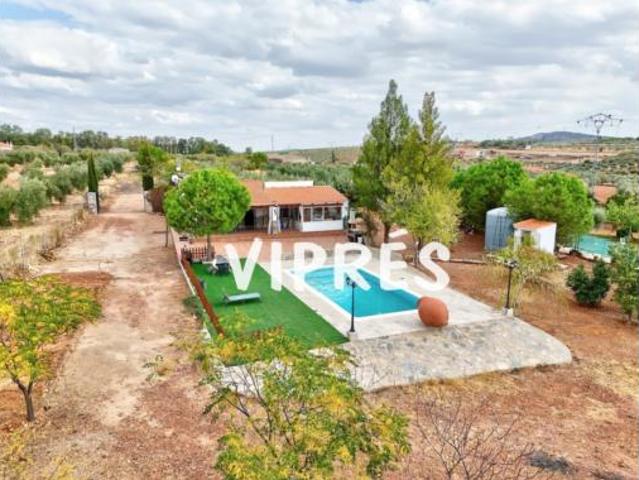 Chalet en venta en Alange, Extremadura