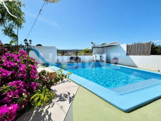 Chalet en venta en Alborache, València / Valencia