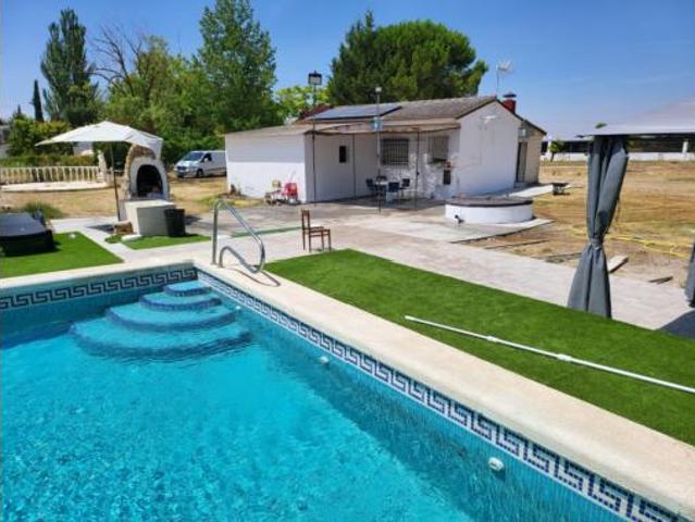 Chalet en venta en Aldeamayor De San Martín, Castilla y León