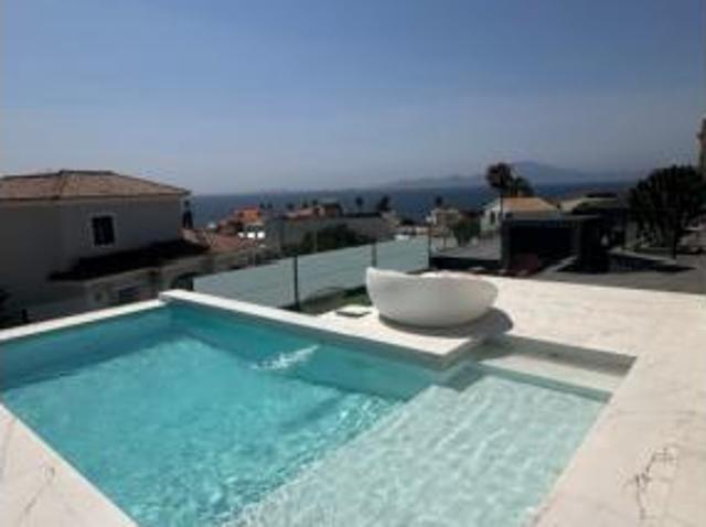 Chalet en venta en Punta Carnero, Campo de Gibraltar