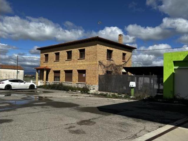 Chalet en venta en Hoya de Huesca / Plana de Uesca, Aragón