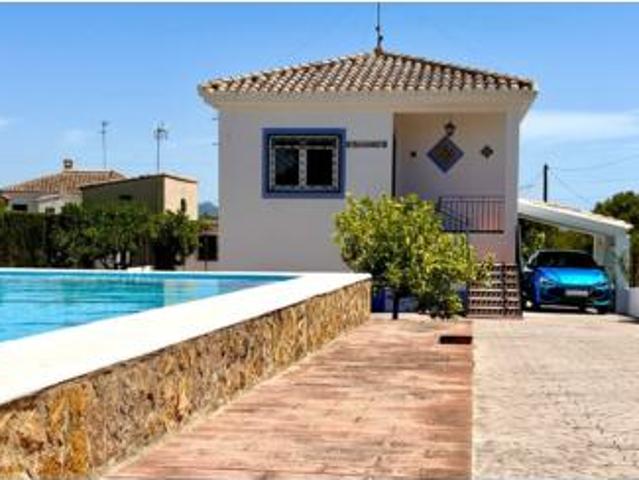 Chalet en venta en el Camp de Túria, Valencia