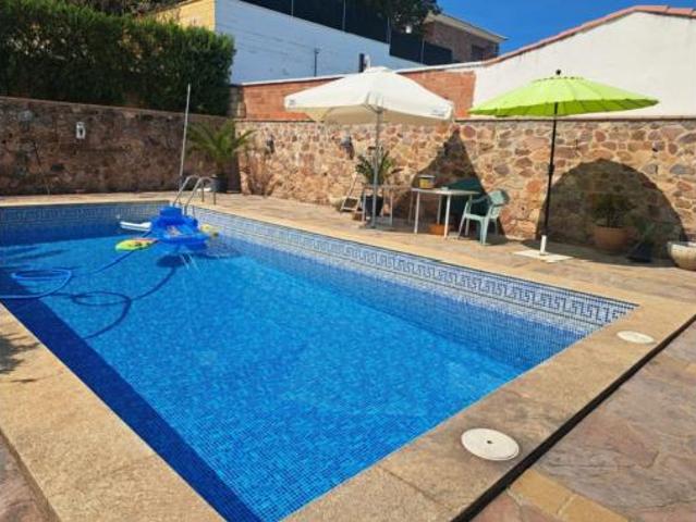 Chalet en venta en Ceres Golf, Cáceres