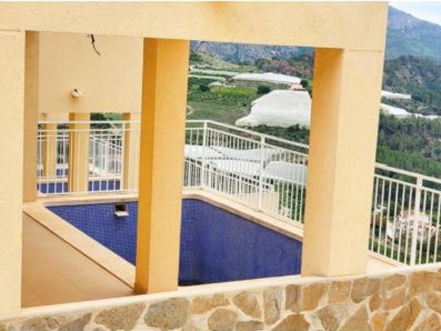 Chalet en venta en la Marina Baixa, Valencia