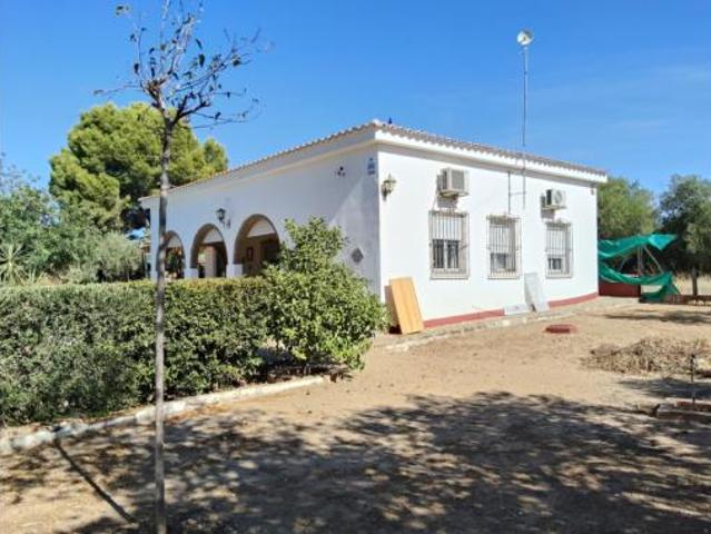 Chalet en venta en Urbanizacion las monjas, Carmona