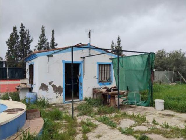 Chalet en venta en Carmona, Andalucía